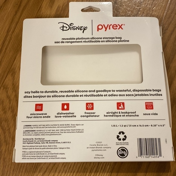 Pyrex Disney Mickey Mouse Reusable Platinum Silicone Storage Bag - Sandwich Size - Picture 5 of 9